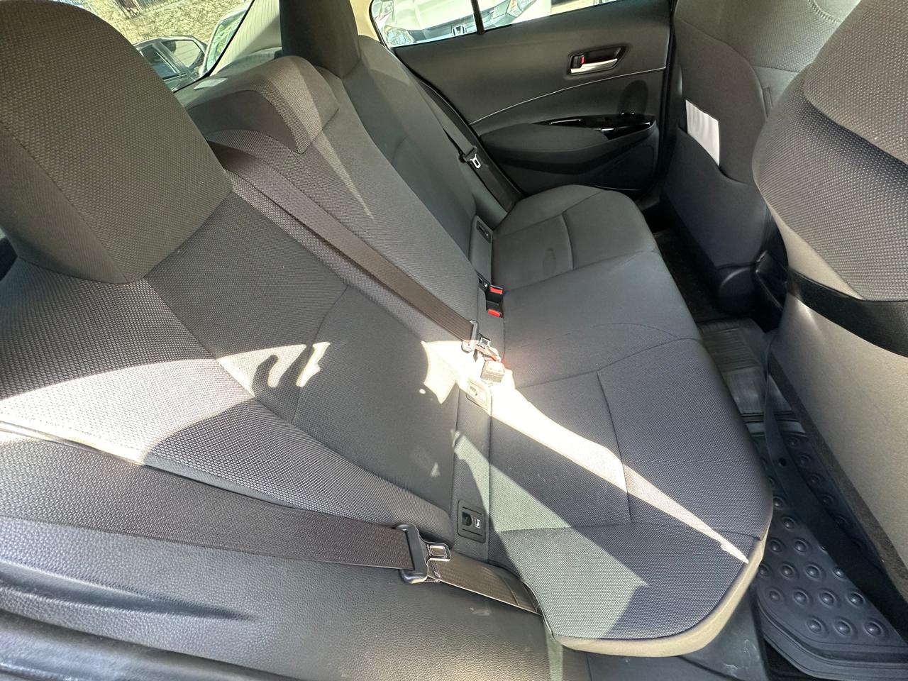 TOYOTA Corolla Sedan