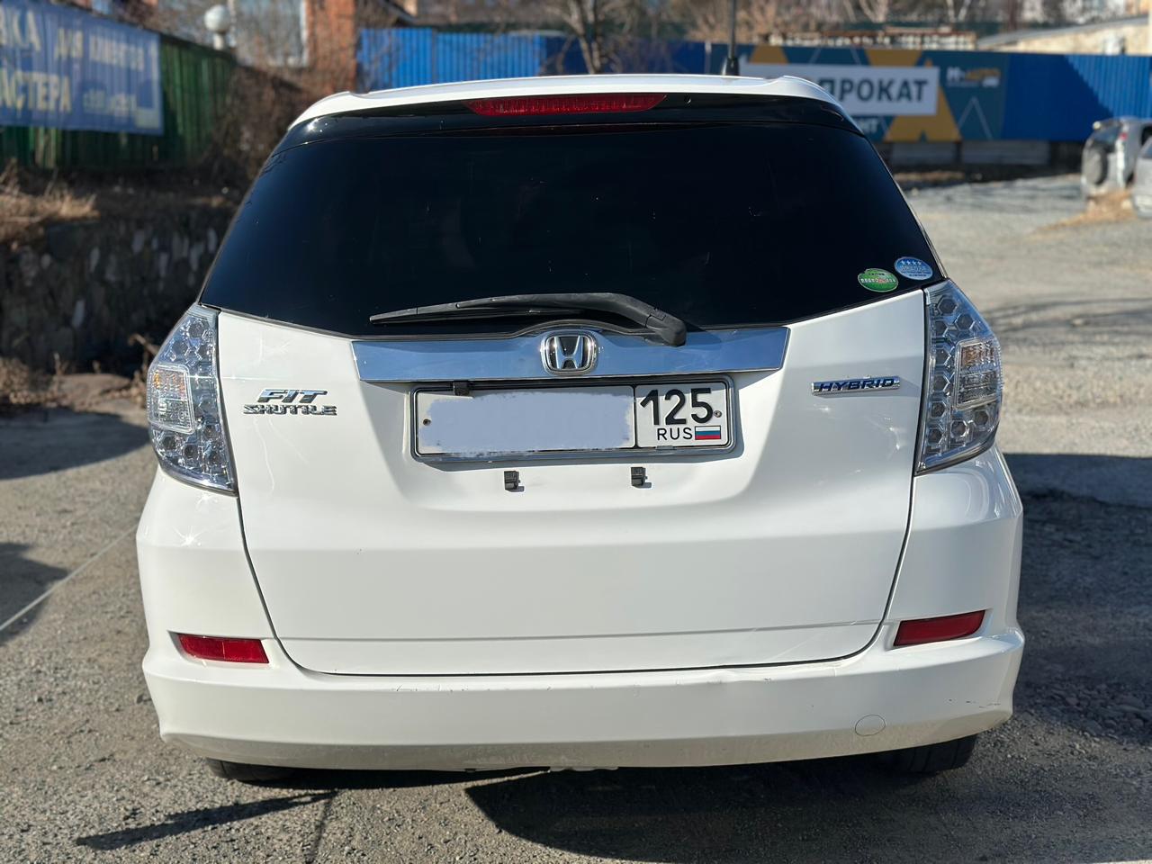 HONDA Fit Shuttle