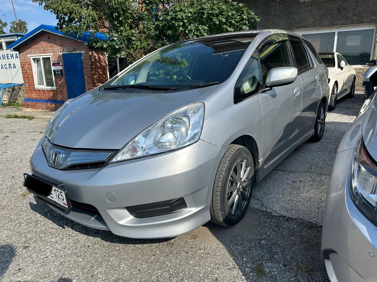 HONDA Fit Shuttle