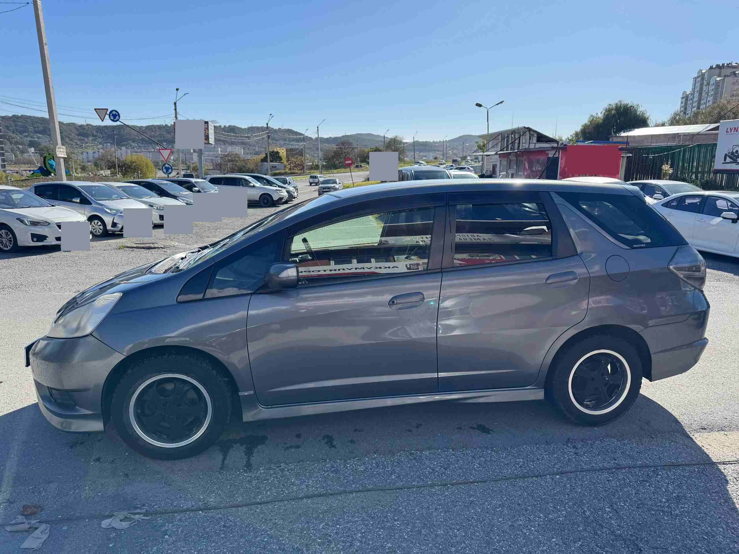 HONDA Fit Shuttle