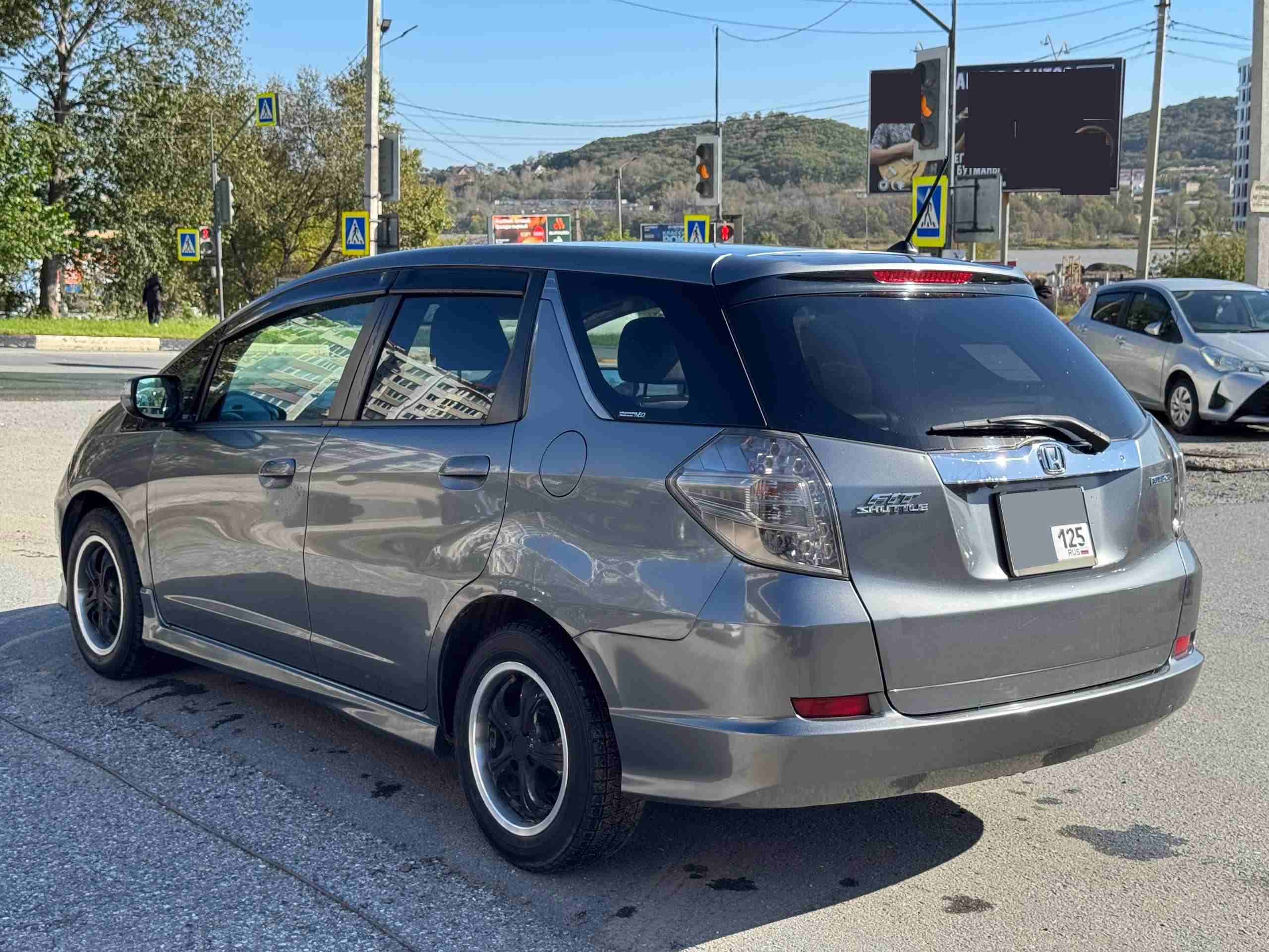 HONDA Fit Shuttle