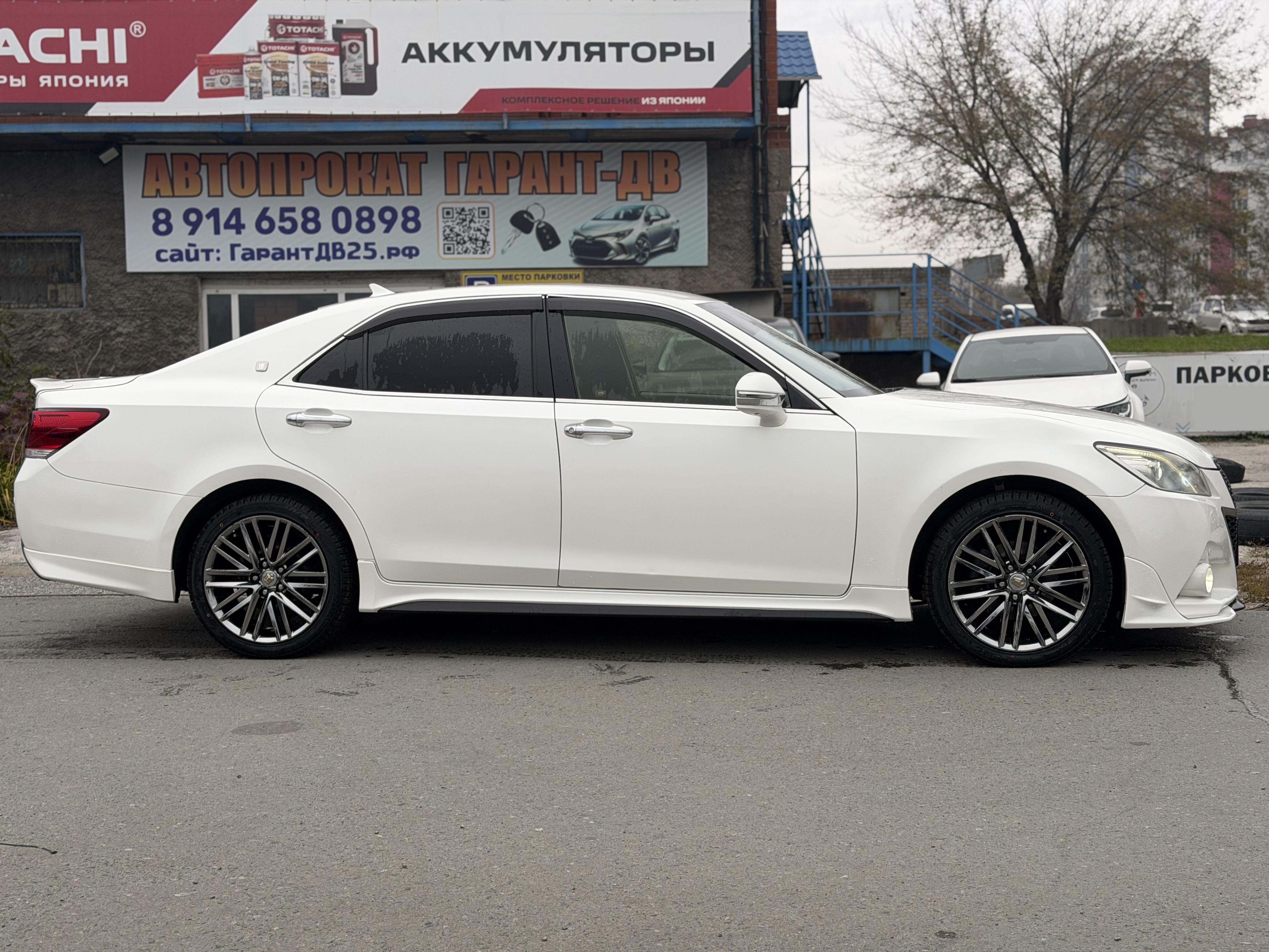 Toyota Crown Athlete S