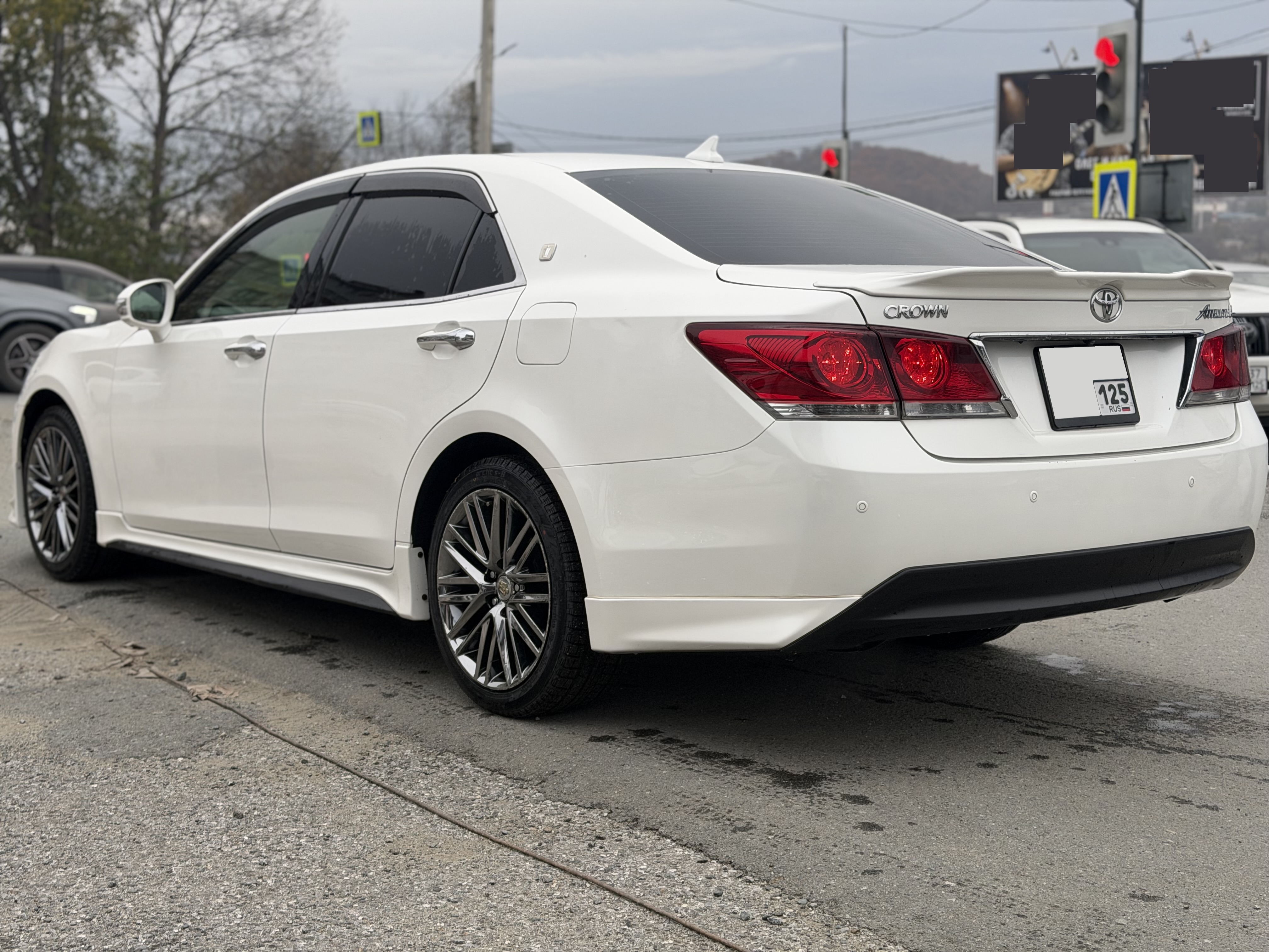 Toyota Crown Athlete S