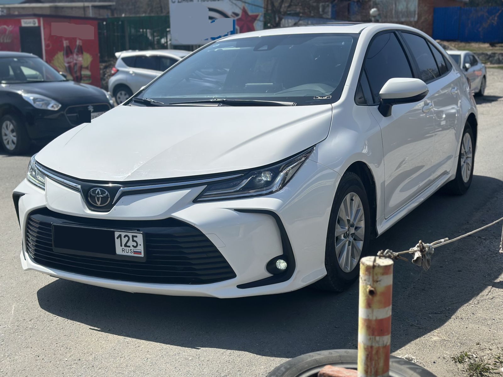 TOYOTA Corolla Sedan Левый руль