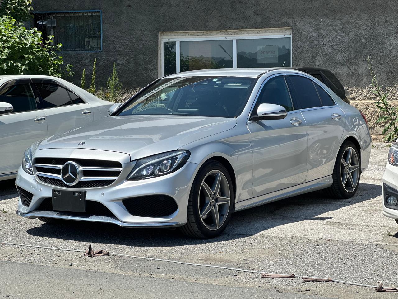 Mercedes-Benz C-Class 2017 год