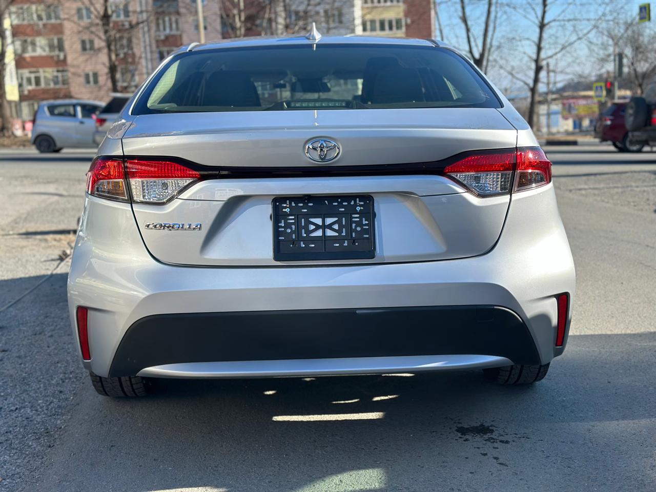 TOYOTA Corolla Sedan