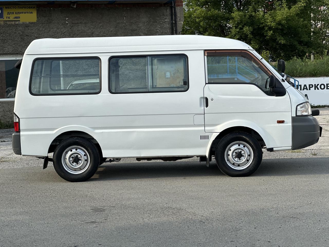NISSAN Vanette