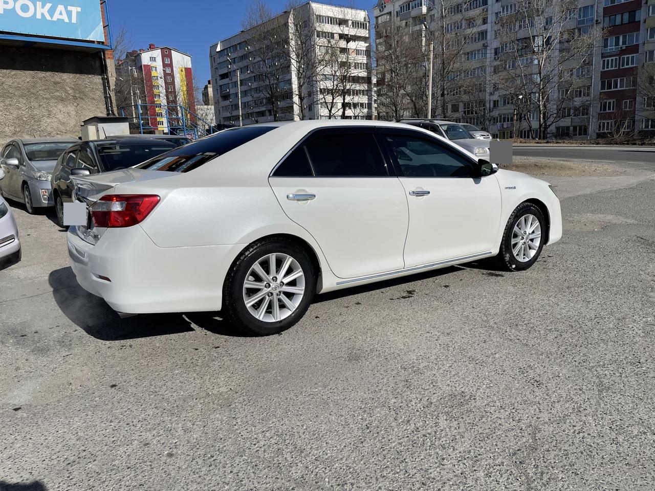 TOYOTA Camry