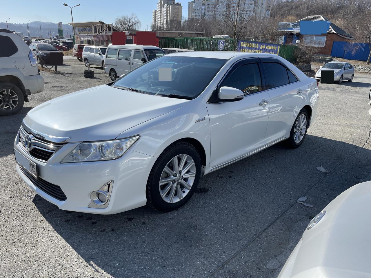 TOYOTA Camry