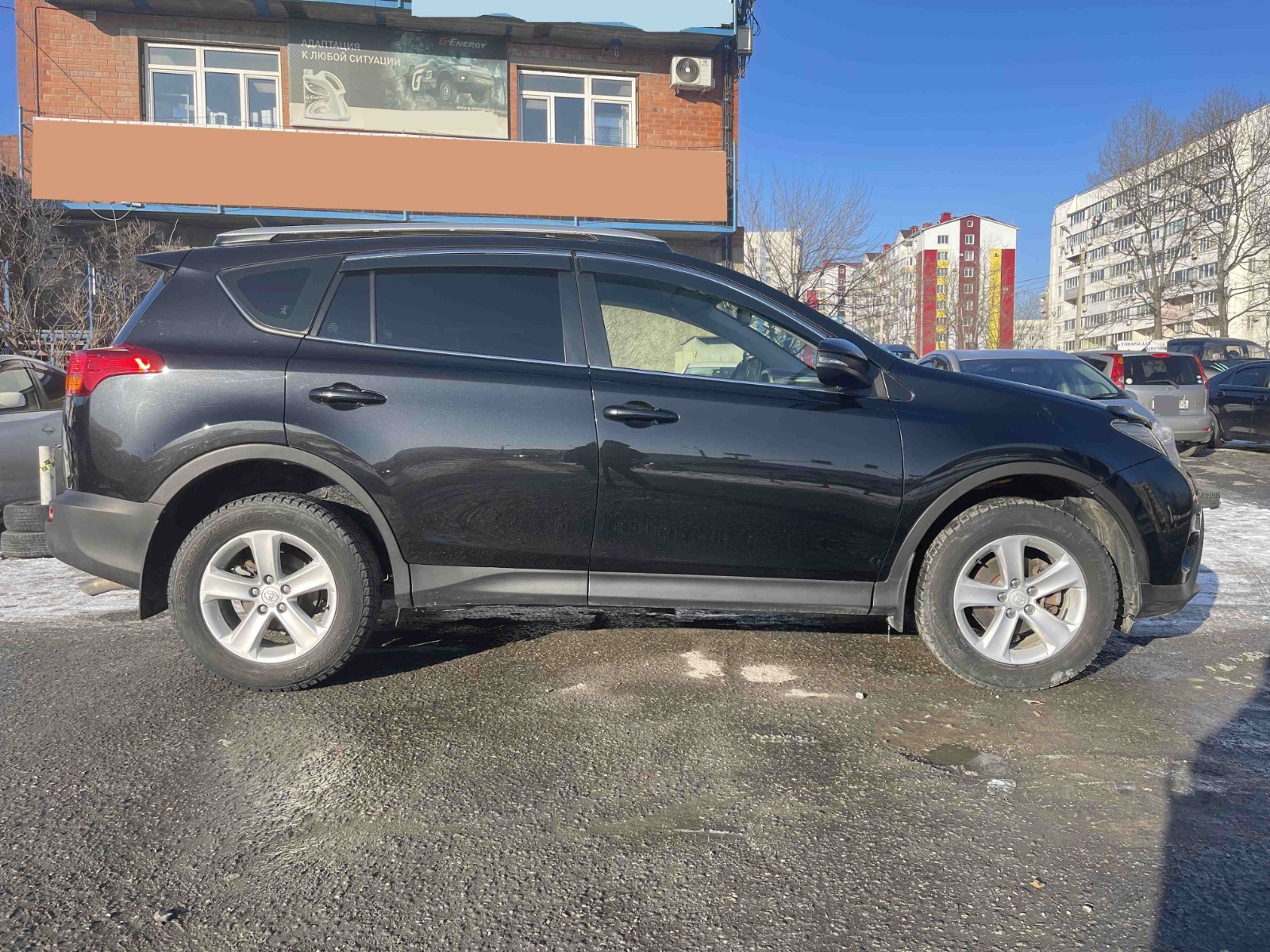 TOYOTA RAV4 Левый руль